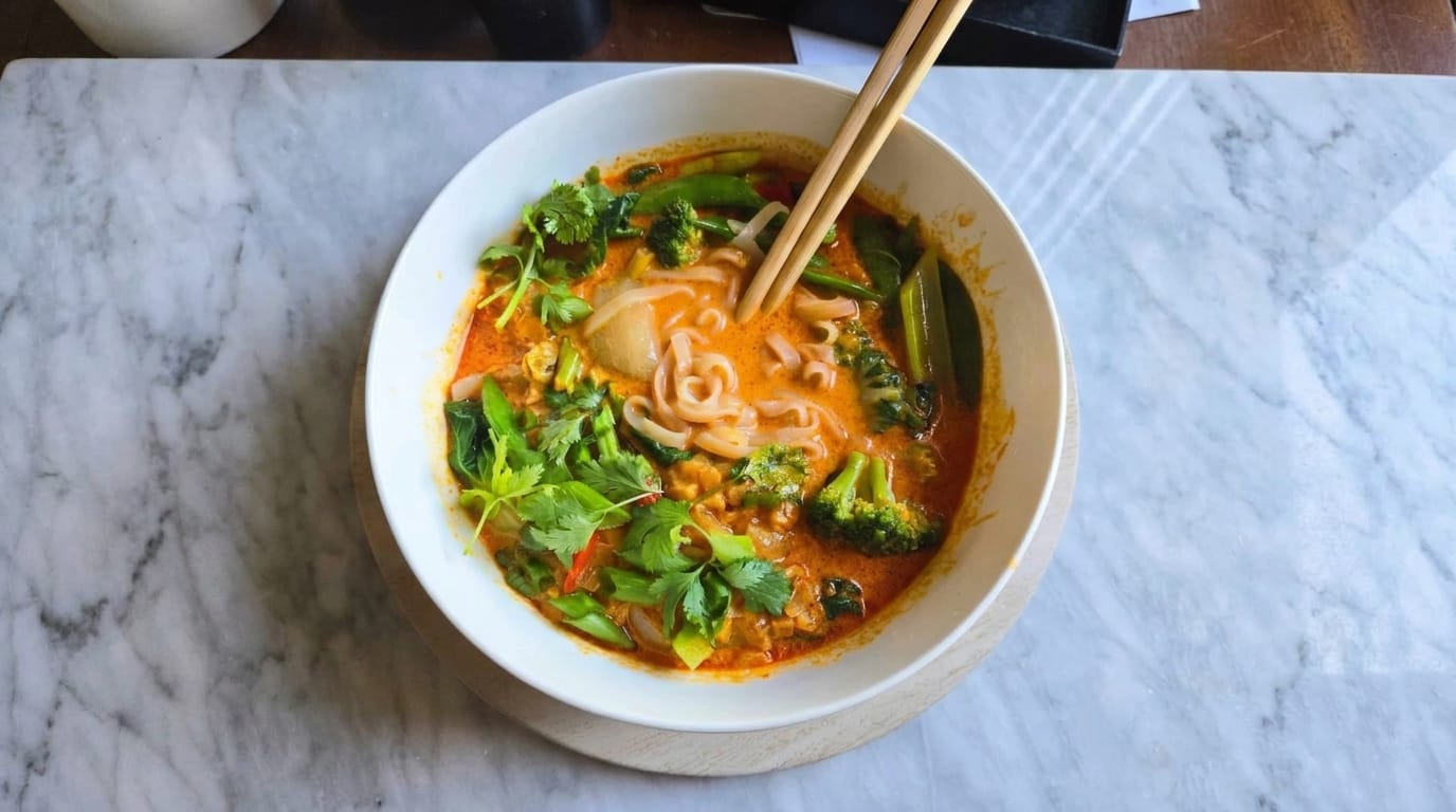 The Ultimate Guide to Crafting Spicy Coconut Red Curry at Home